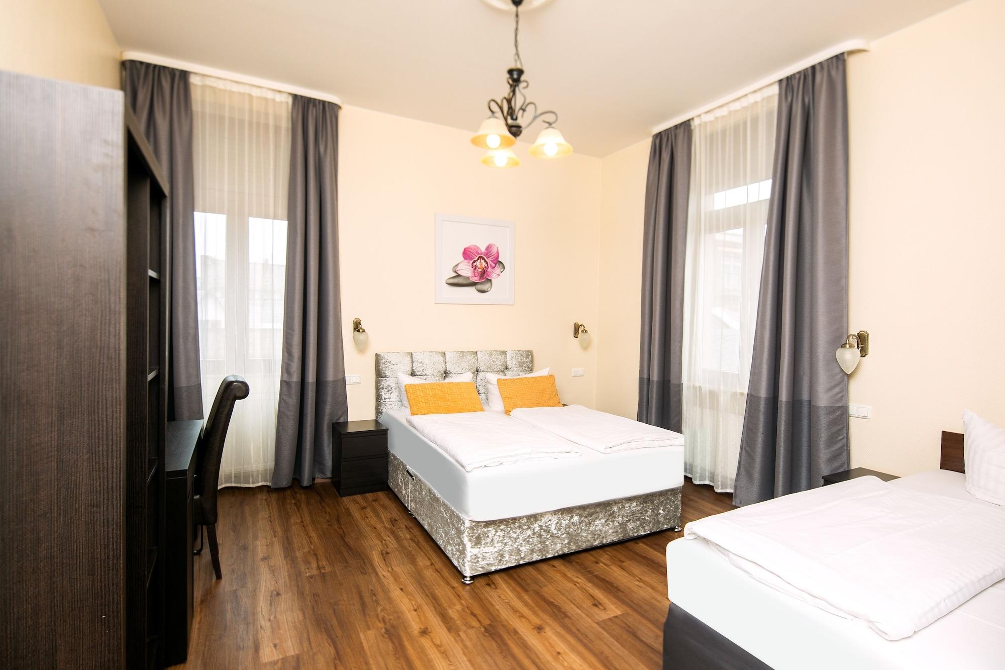 City Hotel Kaiserhof Оффенбах Экстерьер фото
