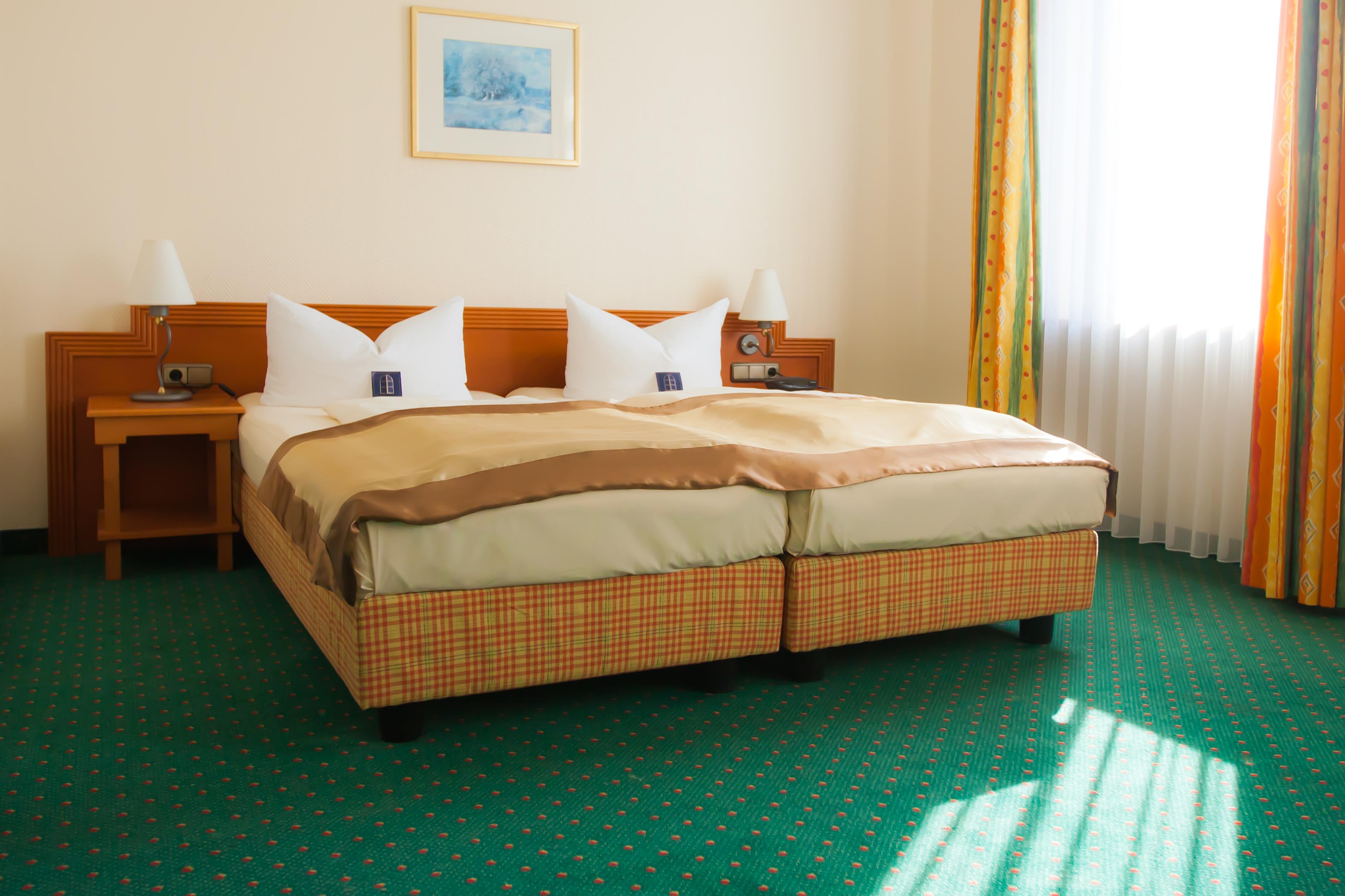 City Hotel Kaiserhof Оффенбах Экстерьер фото
