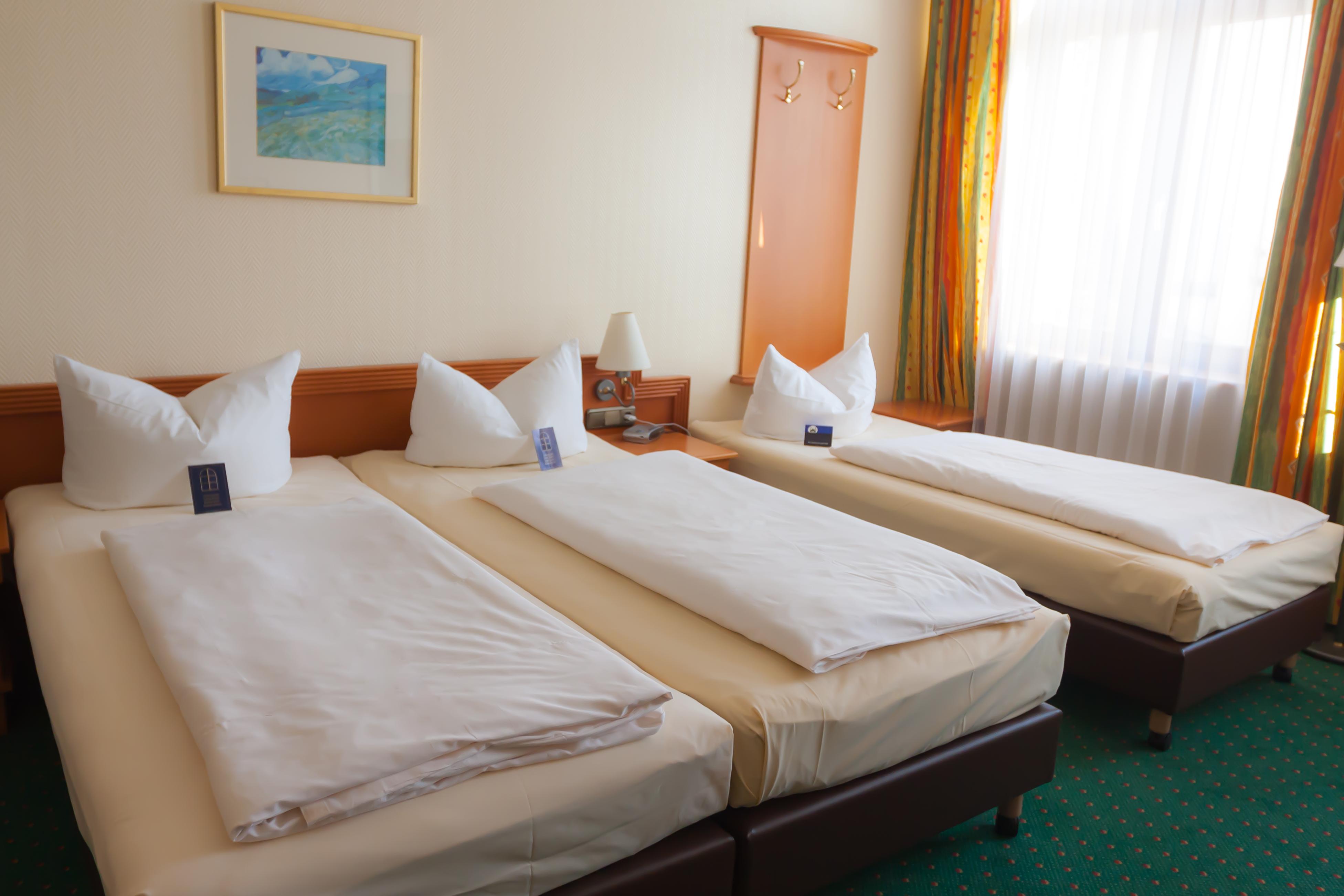 City Hotel Kaiserhof Оффенбах Экстерьер фото